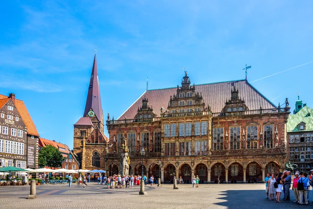 24-Stunden-Pflege Bremen: Kosten, Anbieter & Start 2026